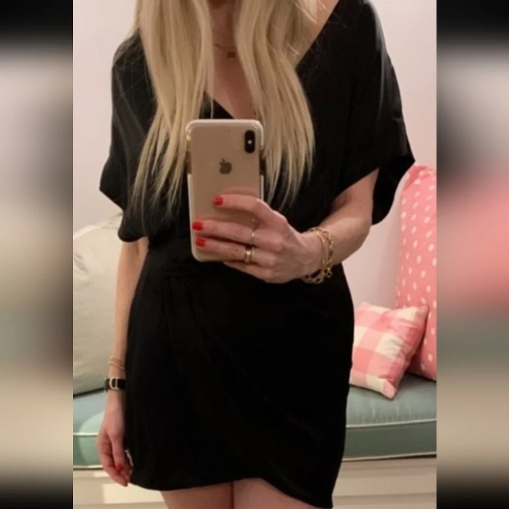 Michelle Mason Wide-Neck Faux Wrap Mini Dress In Black 100% Silk Deep V Neck 6